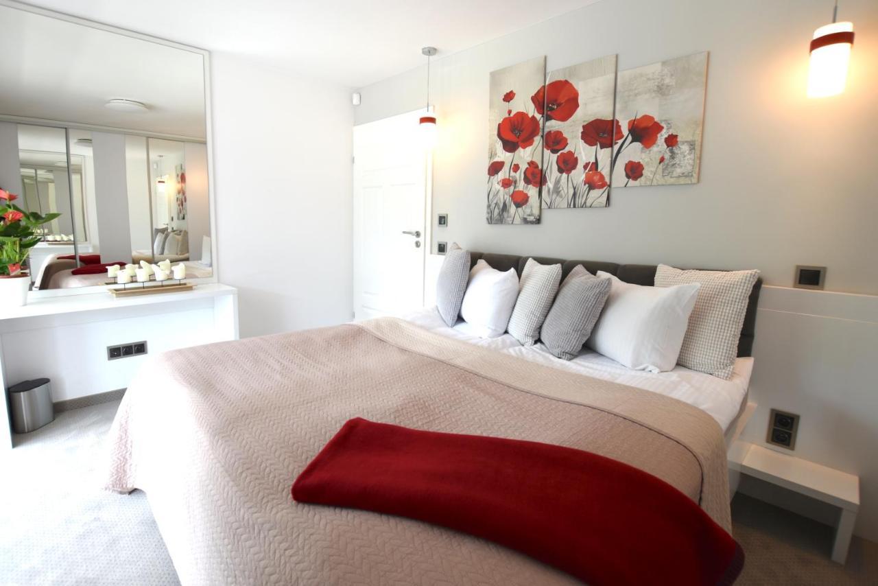 Apartamenty Sun Щирк Екстериор снимка