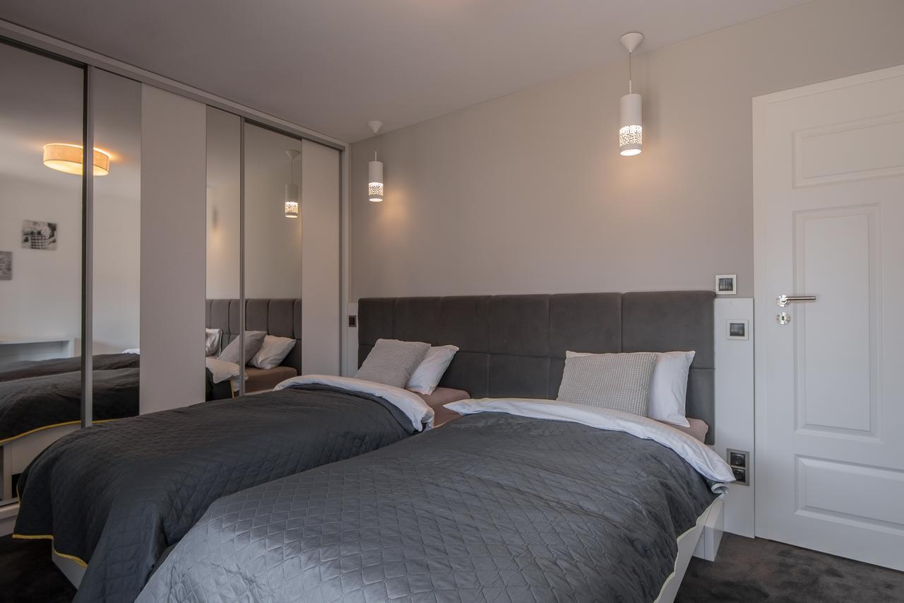 Apartamenty Sun Щирк Екстериор снимка